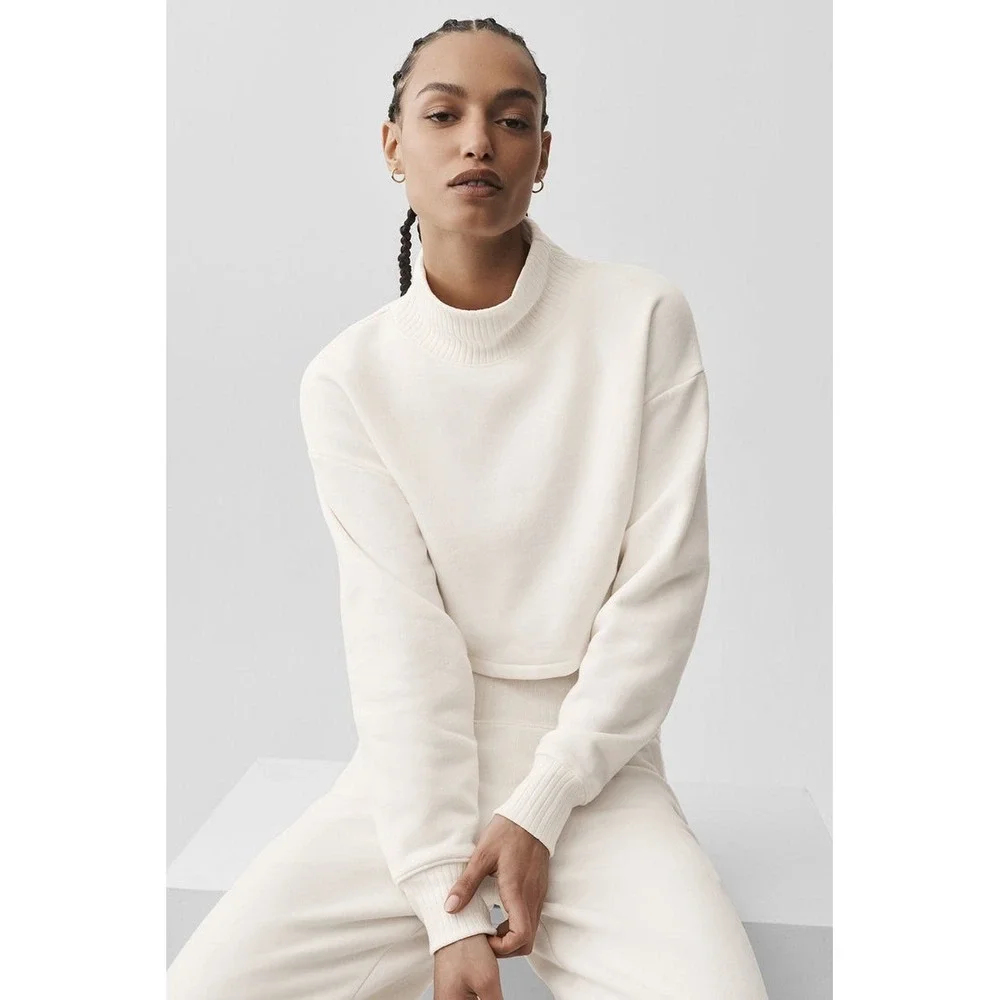Alo Yoga Cropped Serenity Coverup Ivory French Terry Mock Neck Sweatshirt Small